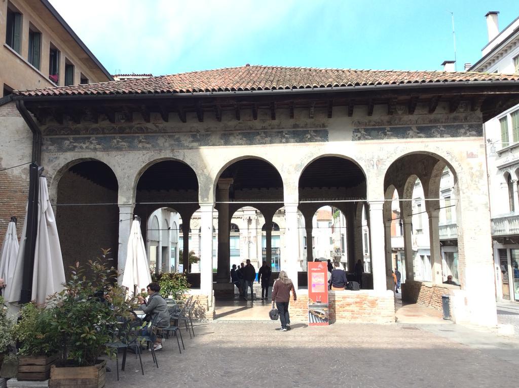 La Loggia Al Duomo - Treviso Apartment Exterior foto
